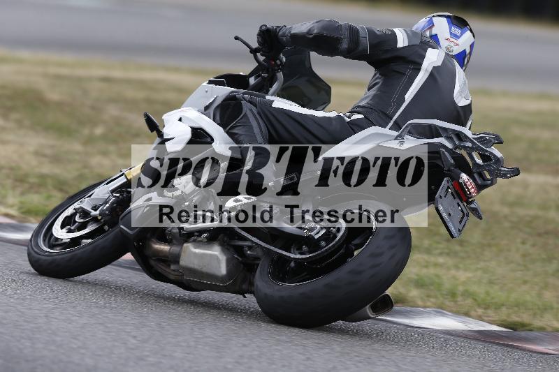 /32 07.07.2025 Plüss Moto Sport ADR/Einsteiger/56